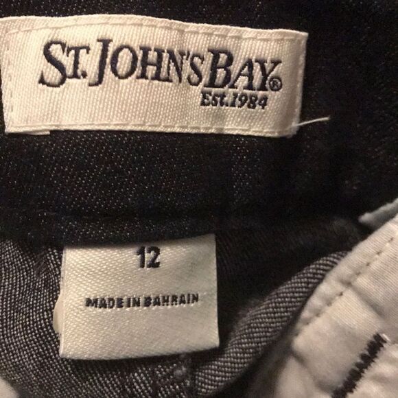 St John's Bay Secretly Slender Capri Classic Fit NWT - Picture 15 of 15